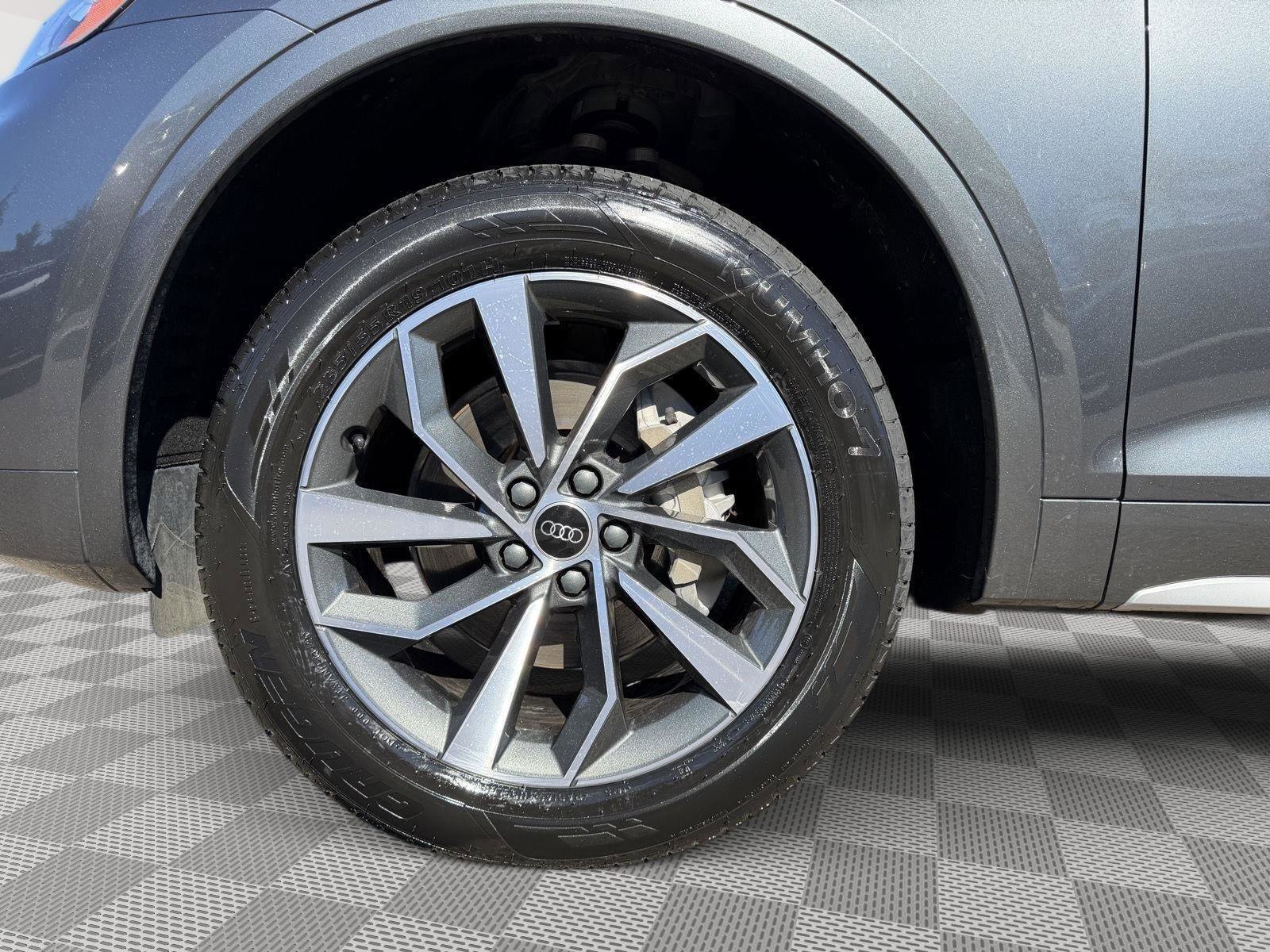 Certified 2023 Audi Q5 2.0T Premium w/ Convenience Package AWD/4WD image 7