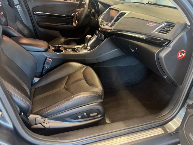 Used 2017 Chevrolet SS RWD image 14