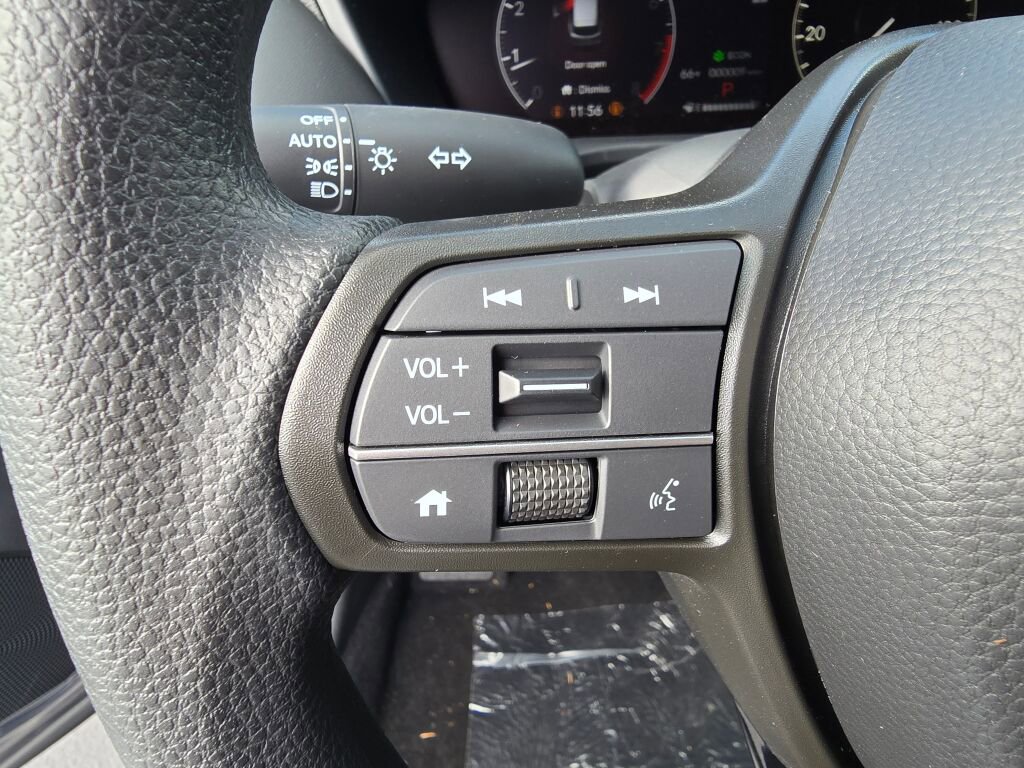 New 2026 Honda HR-V LX image 18