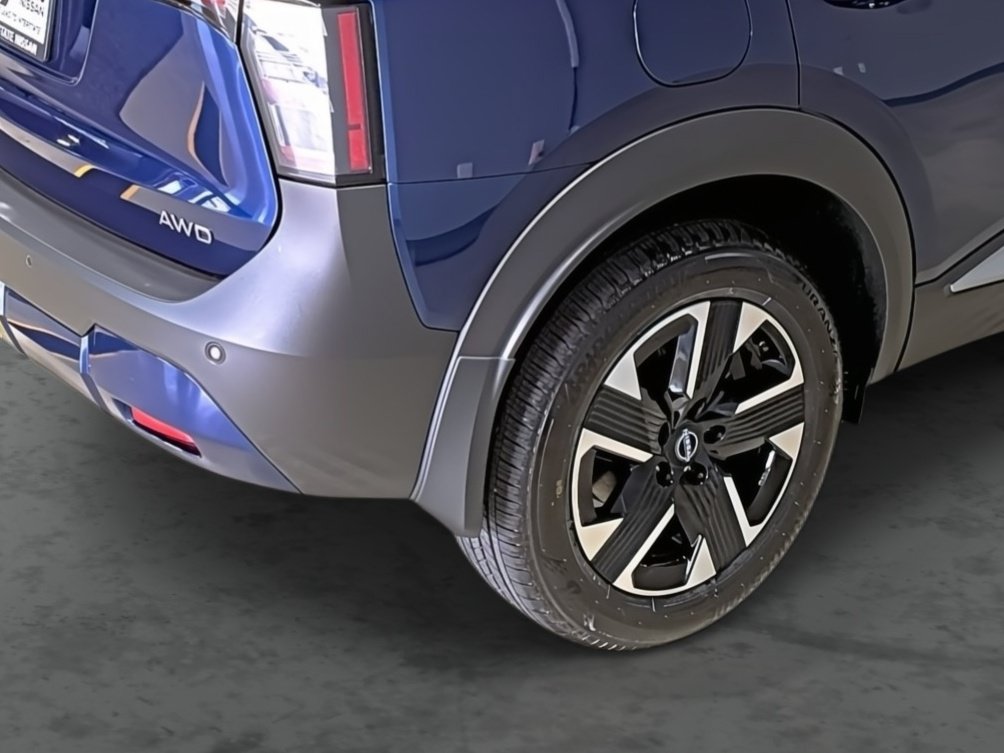New 2026 Nissan Kicks SV w/ SV Premium Package AWD/4WD image 13