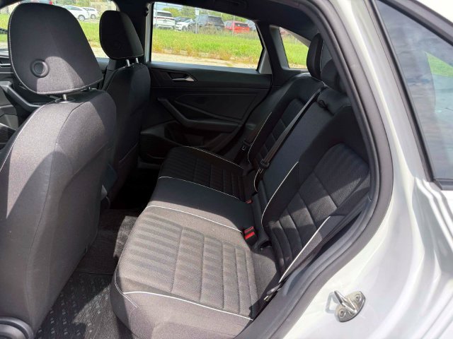 Used 2024 Volkswagen Jetta Sport FWD image 12