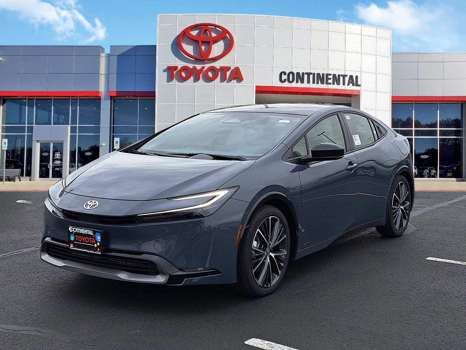 New 2026 Toyota Prius XLE image 3