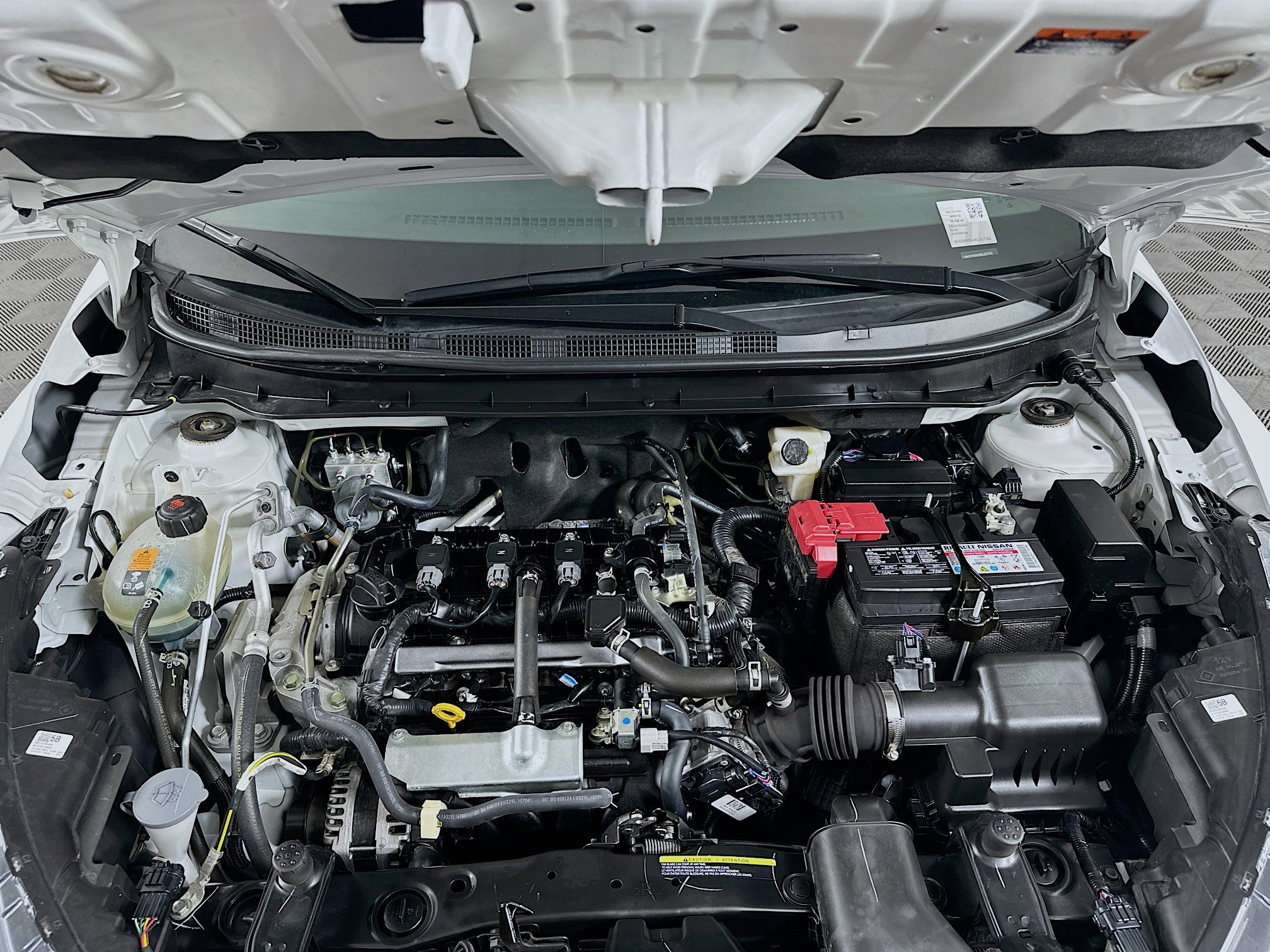 Used 2024 Nissan Kicks SR w/ SR Premium Package image 33