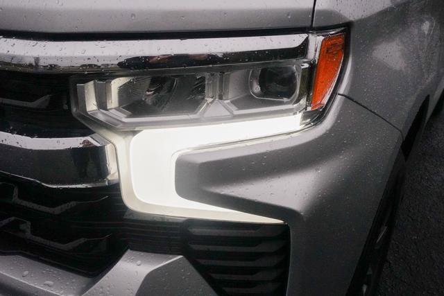 Used 2022 Chevrolet Silverado 1500 LT image 24