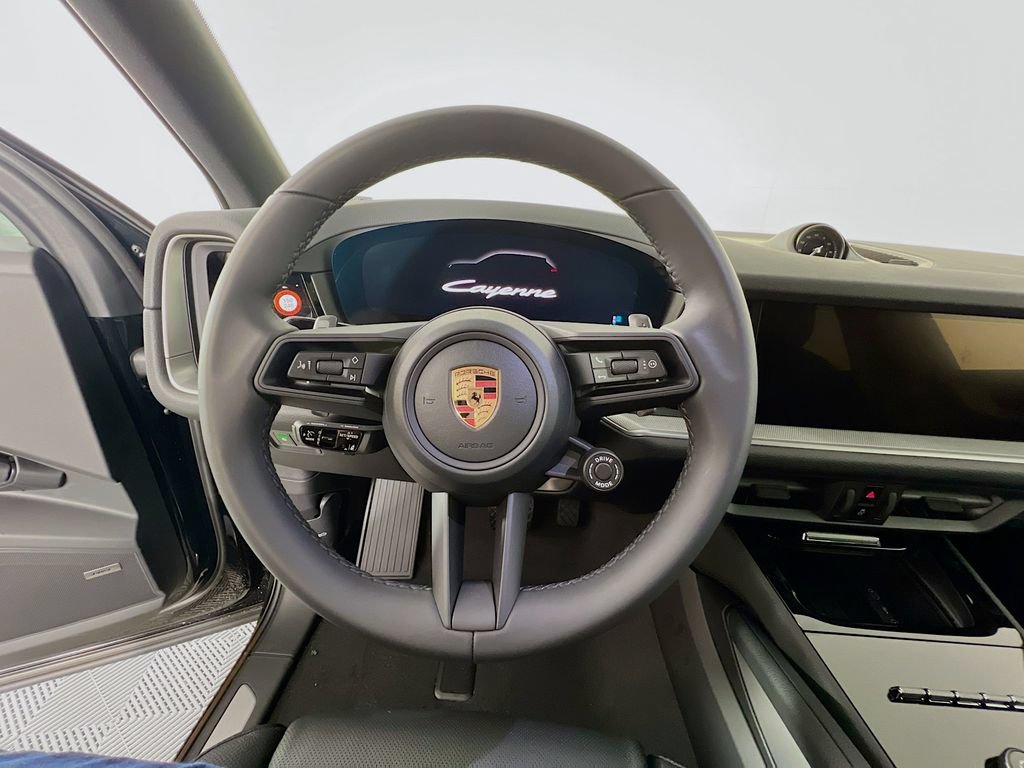 New 2026 Porsche Cayenne E-Hybrid AWD/4WD image 12