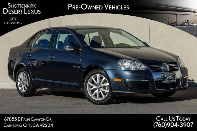 Used 2010 Volkswagen Jetta SE
