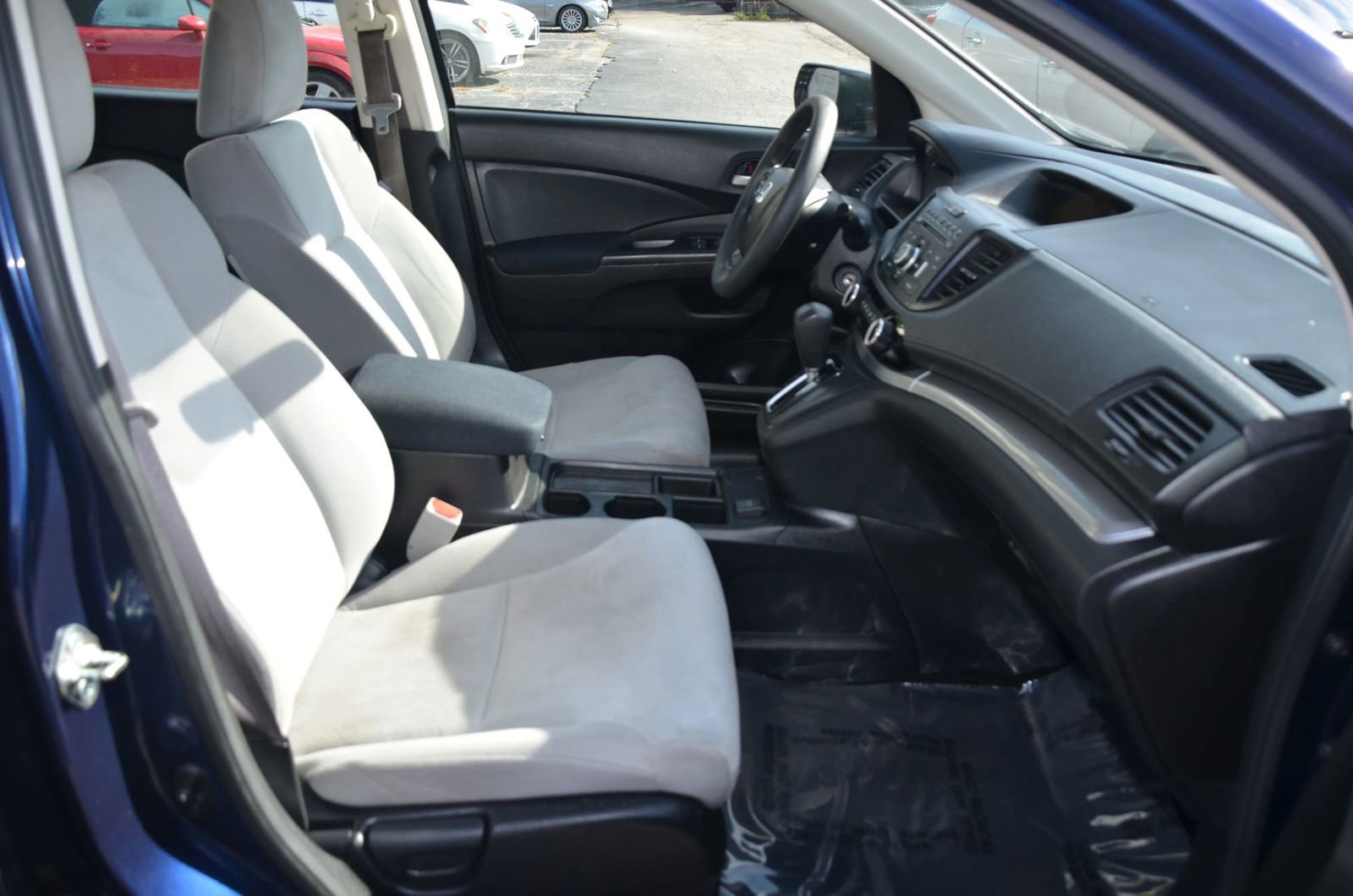 Used 2015 Honda CR-V LX image 9