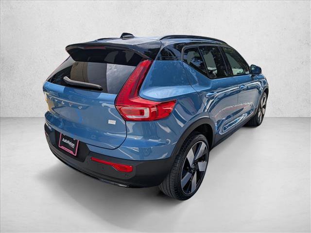 Used 2023 Volvo XC40 Recharge Ultimate image 5