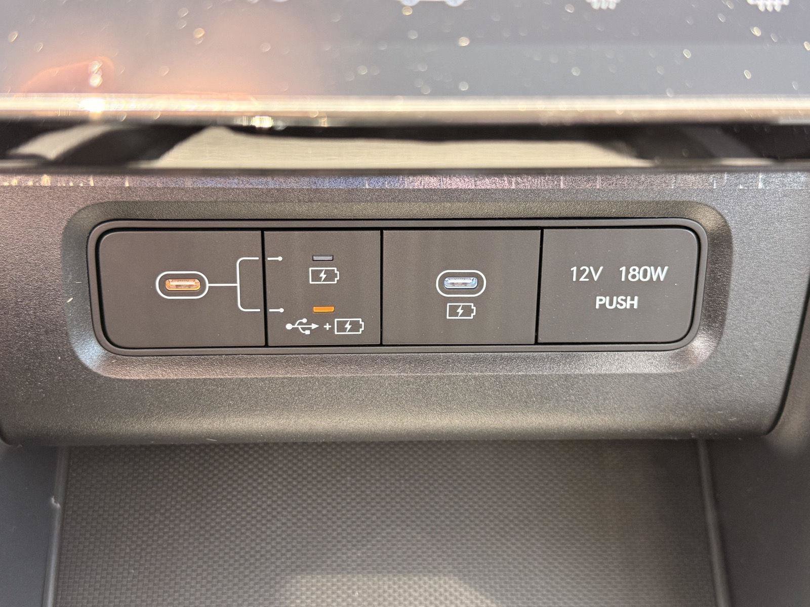 New 2026 Hyundai Tucson Blue SE AWD/4WD image 30