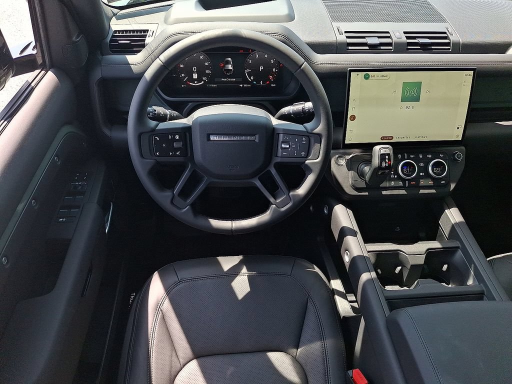 New 2026 Land Rover Defender 110 AWD/4WD image 7