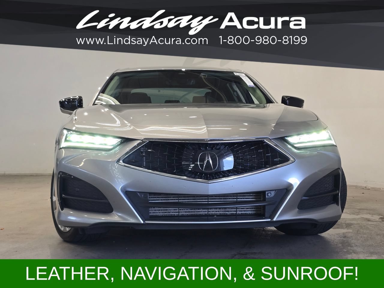 Used 2022 Acura TLX w/ Technology Package FWD image 2