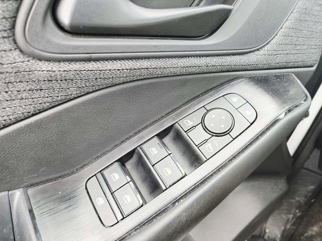 Used 2023 Nissan Rogue S image 27