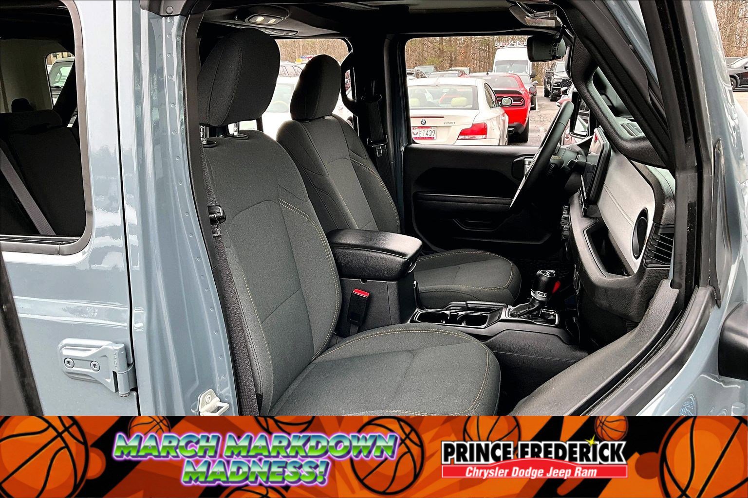 Used 2024 Jeep Wrangler Willys image 7