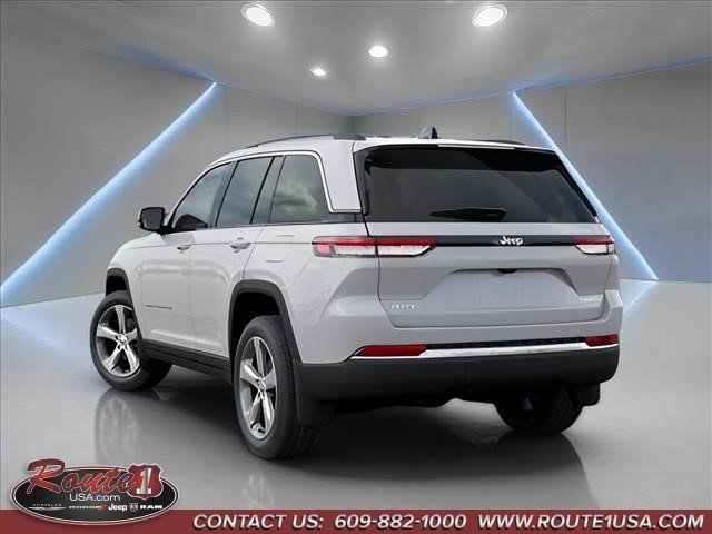 New 2026 Jeep Grand Cherokee Limited w/ MOPAR Finishing Package AWD/4WD image 3