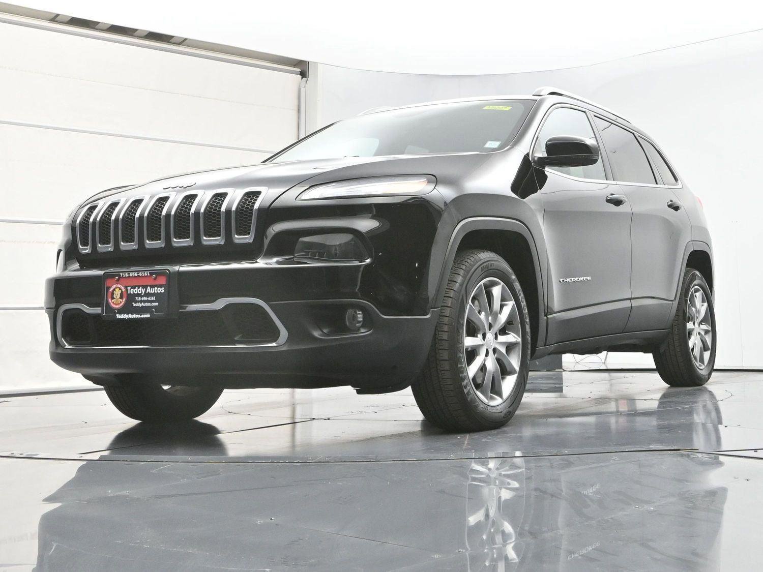 Used 2018 Jeep Cherokee Limited image 25