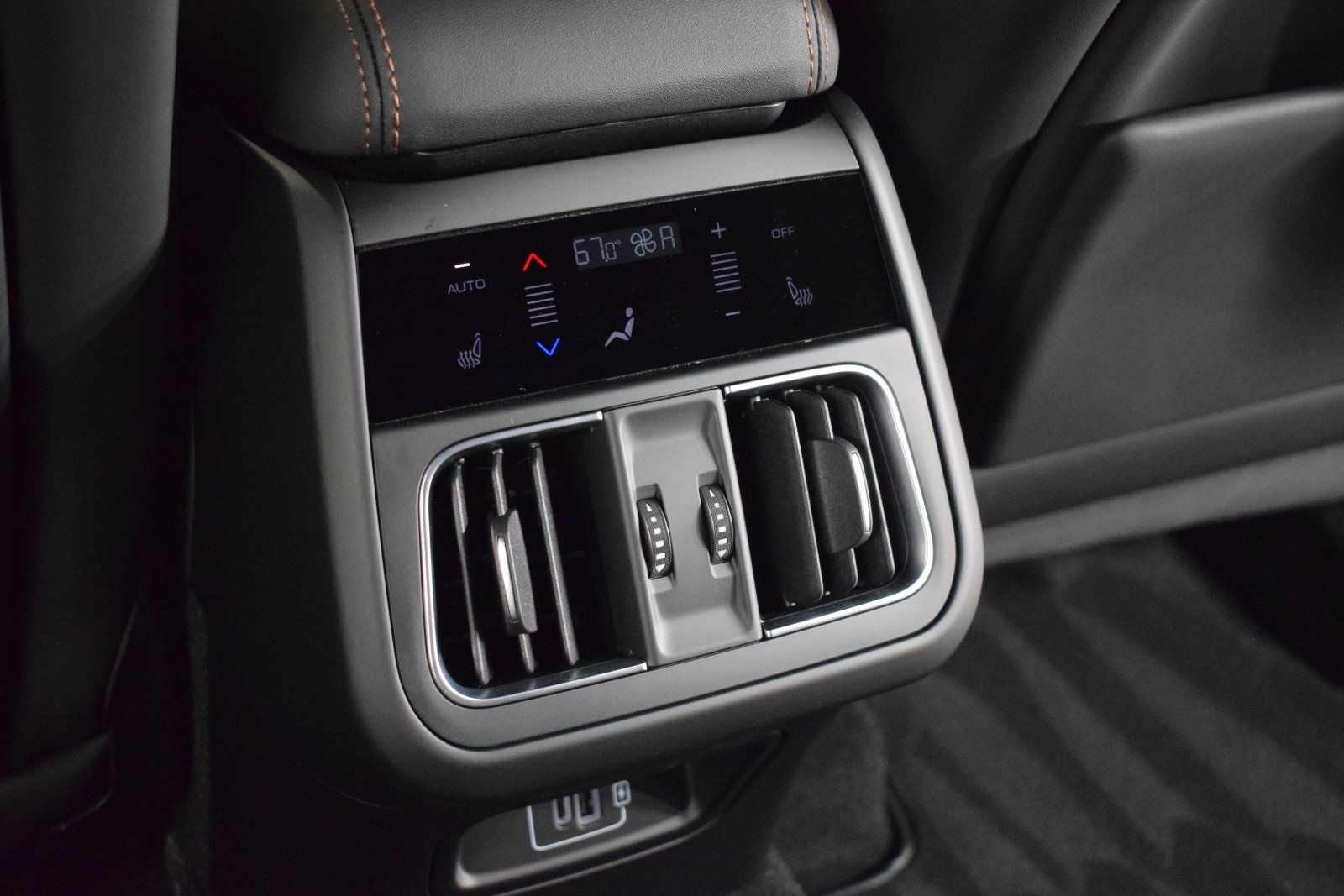 New 2025 Maserati Grecale Folgore image 23