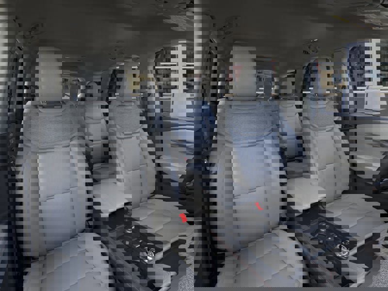 New 2026 Ford Explorer Active w/ Active Comfort Package image 10