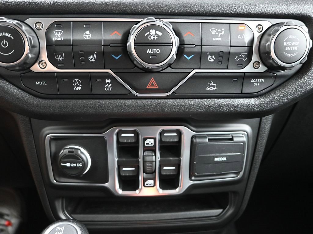 New 2025 Jeep Gladiator Sport image 24