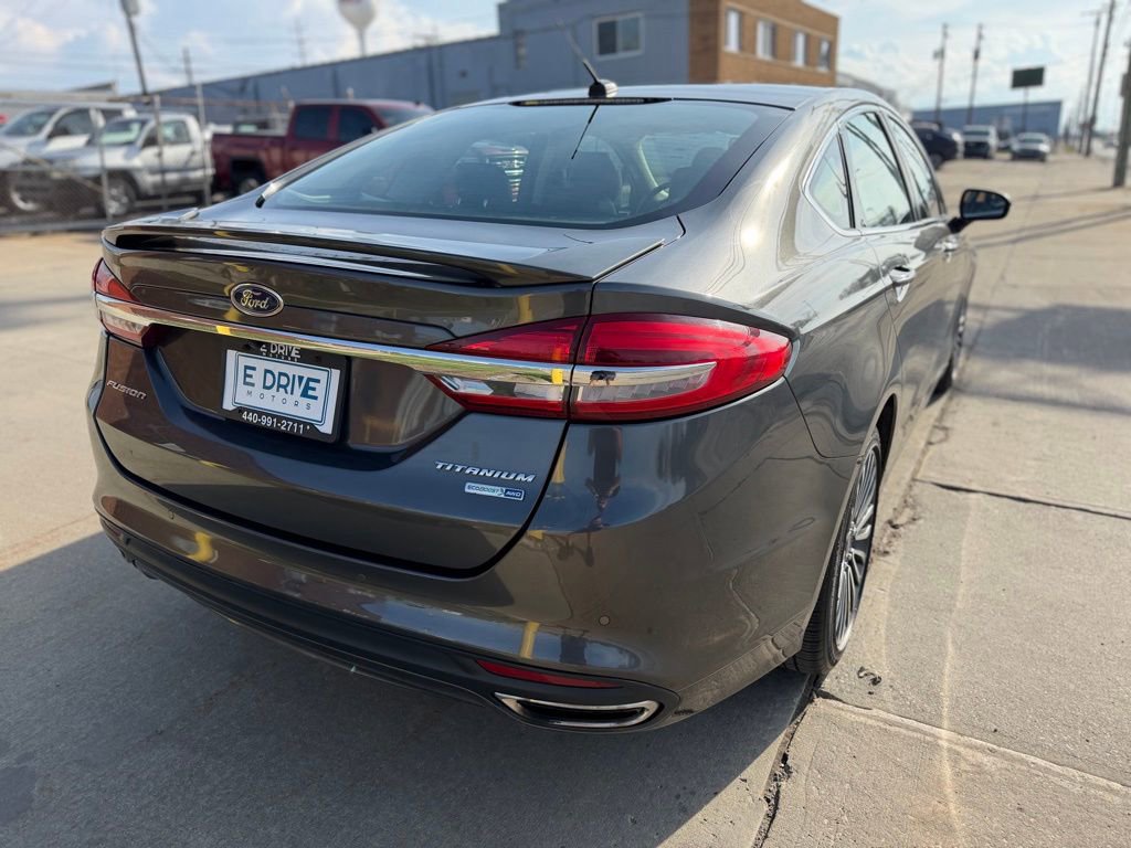 Used 2018 Ford Fusion Titanium AWD/4WD image 10