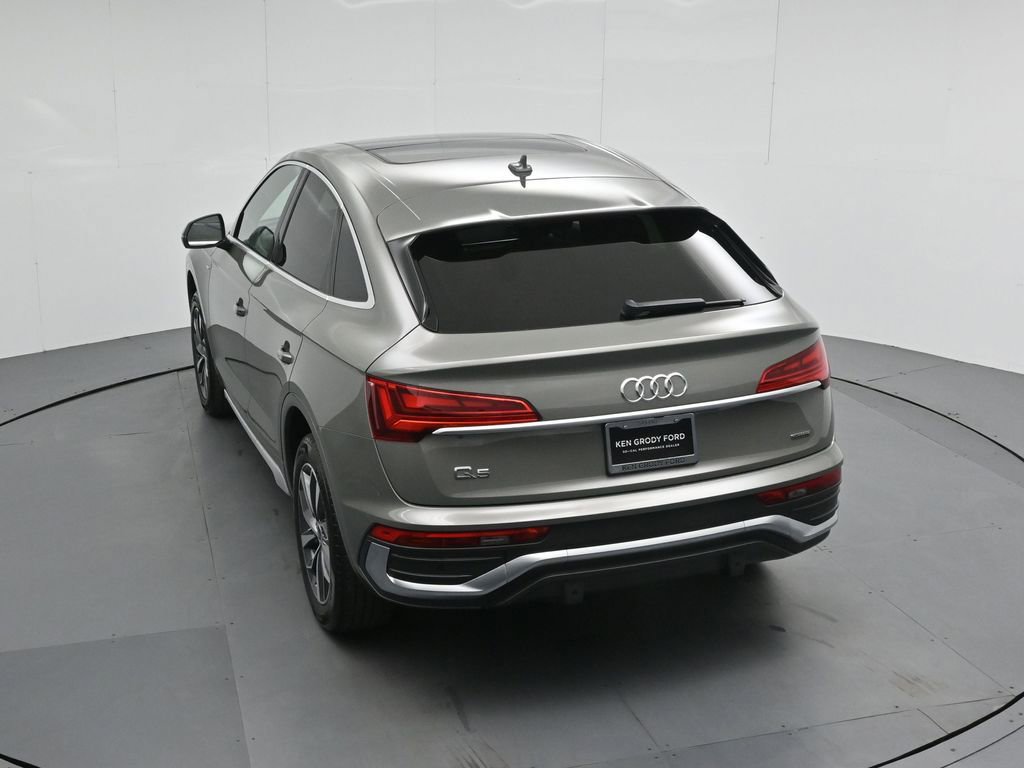 Used 2023 Audi Q5 2.0T Premium w/ Convenience Package image 45