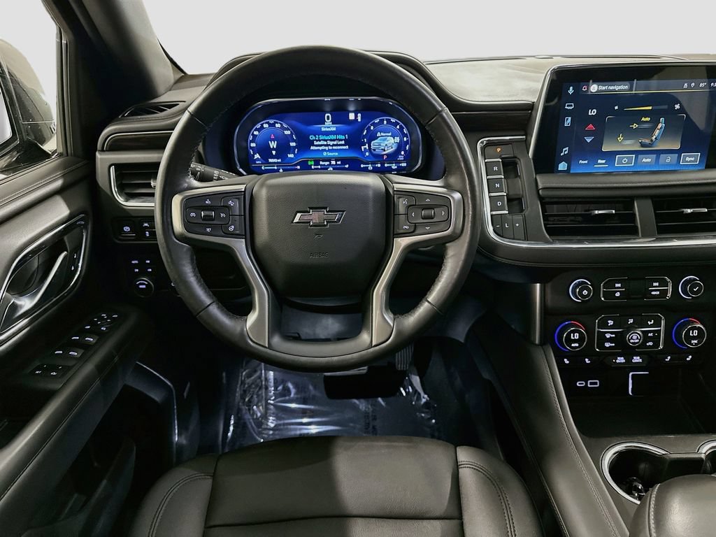 Used 2022 Chevrolet Suburban Z71 w/ Luxury Package AWD/4WD image 22