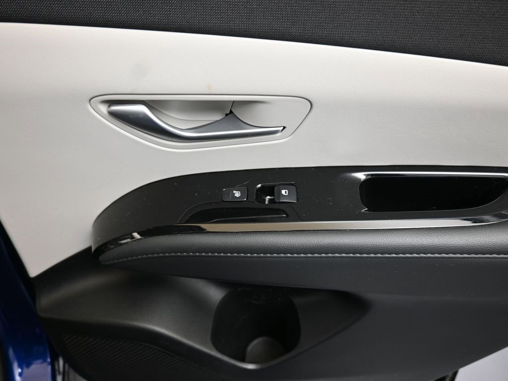 Certified 2023 Hyundai Tucson Limited w/ Winter Package image 15