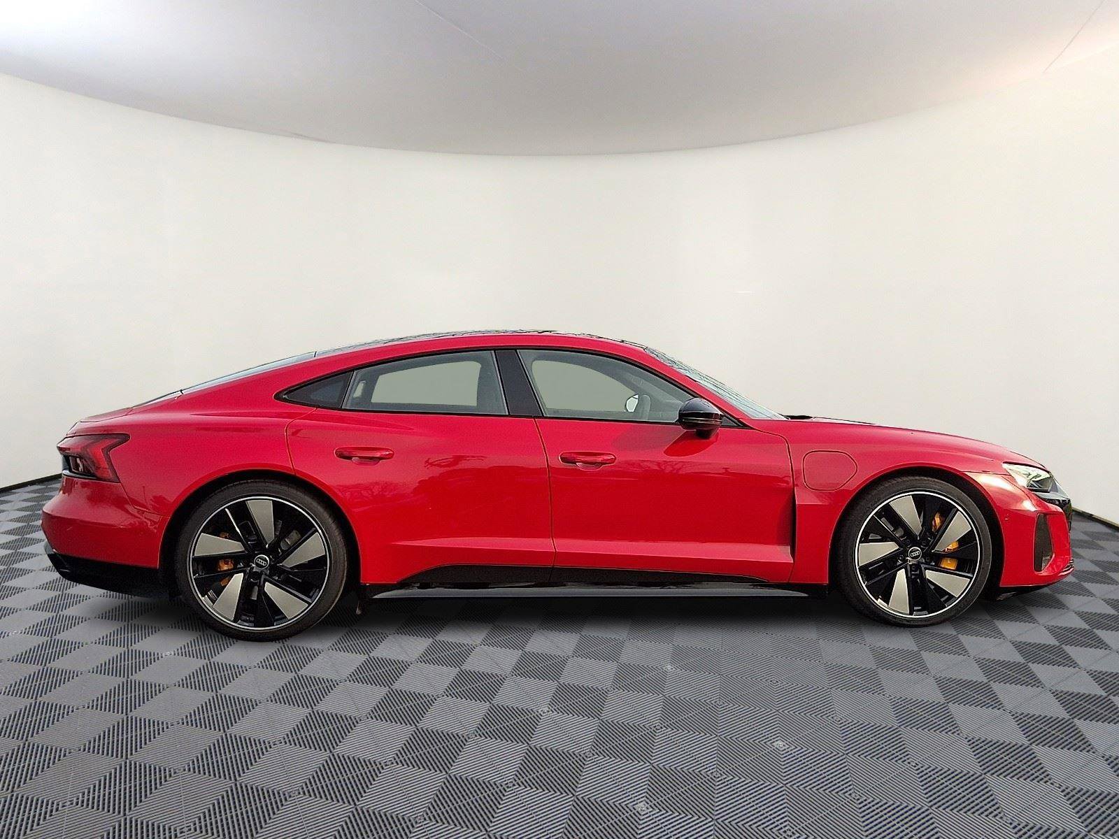 Used 2022 Audi RS e-tron GT w/ Carbon Performance Package image 7