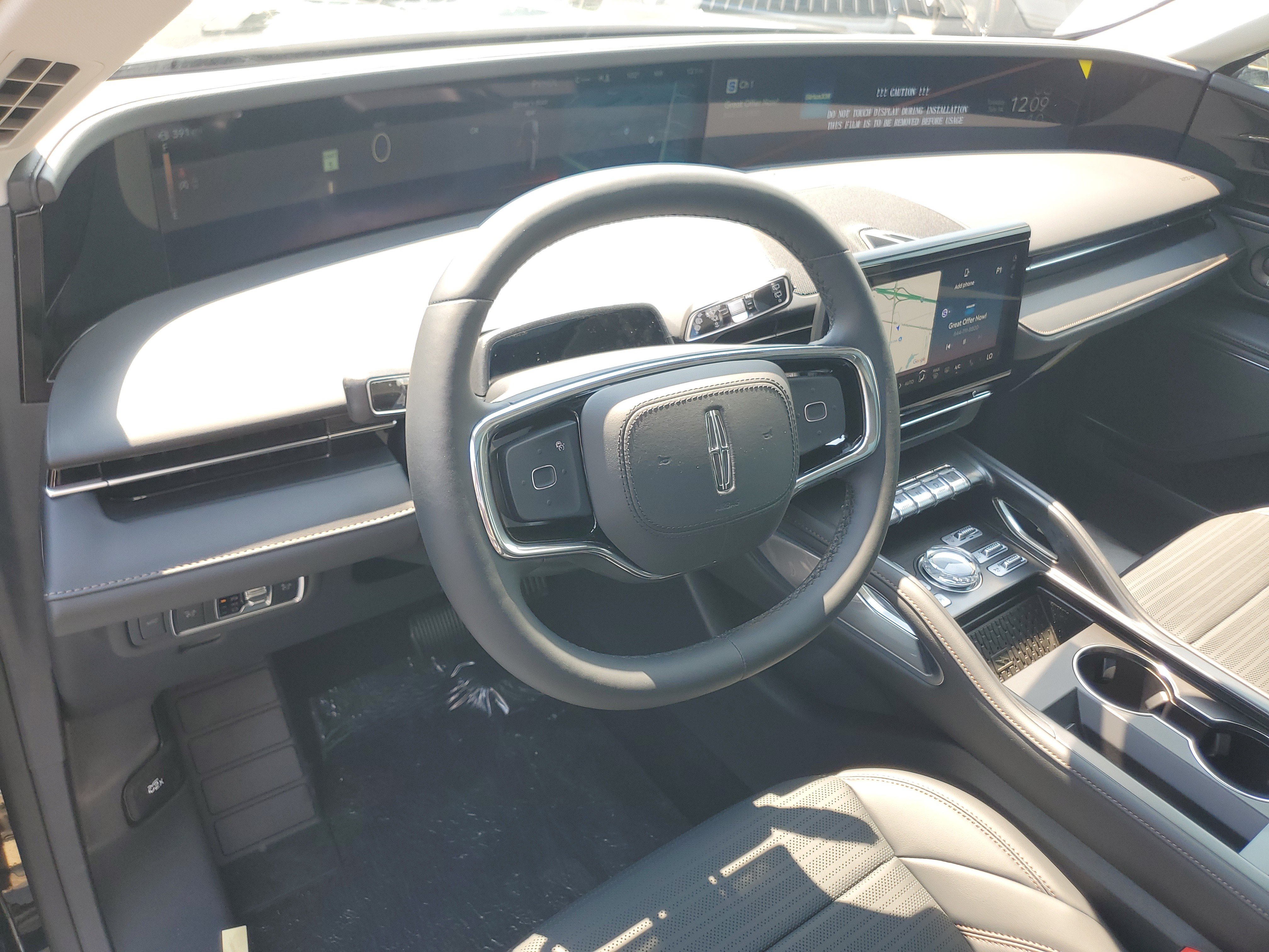 New 2026 Lincoln Nautilus Reserve AWD/4WD image 13
