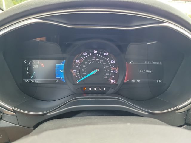Used 2020 Ford Fusion SE w/ Equipment Group 151A FWD image 17