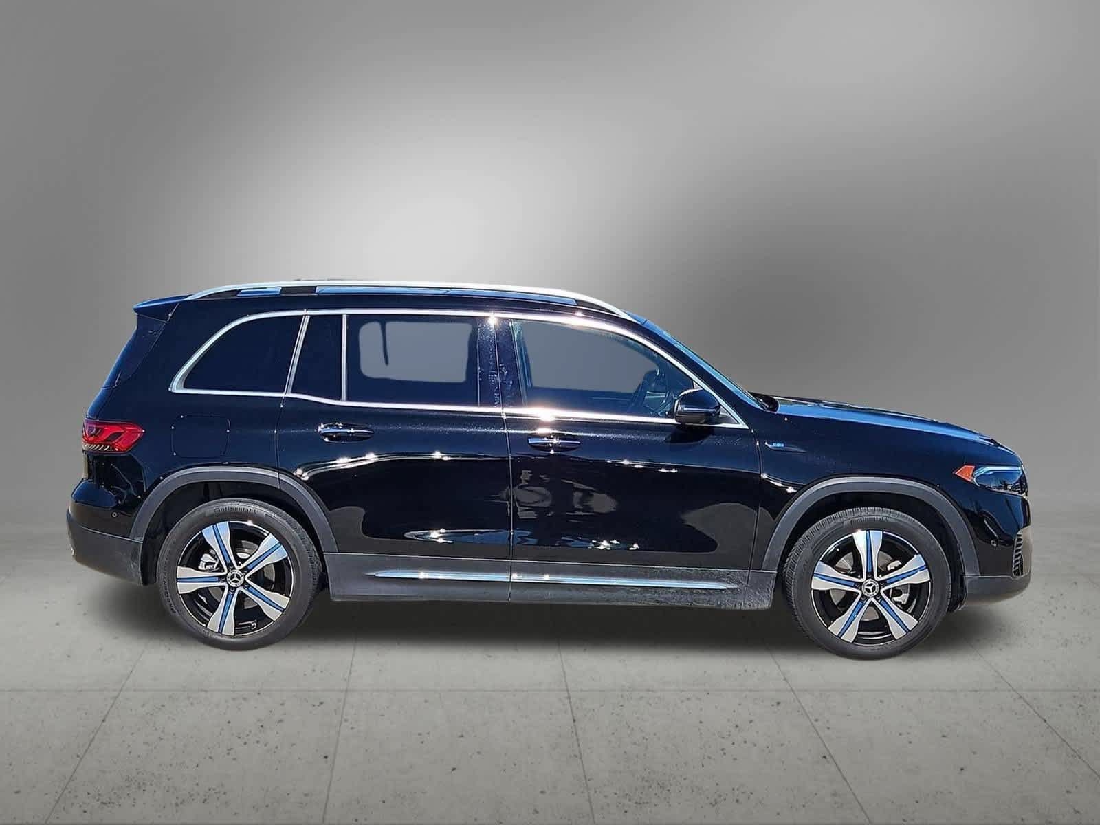 Used 2022 Mercedes-Benz EQB 300 4MATIC image 7