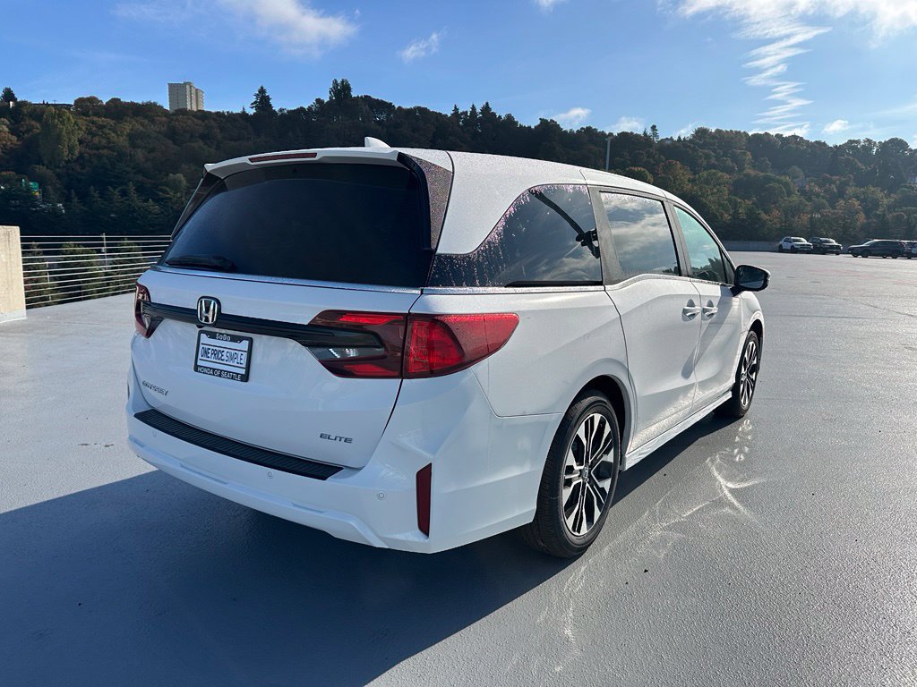 New 2027 Honda Odyssey Elite image 6