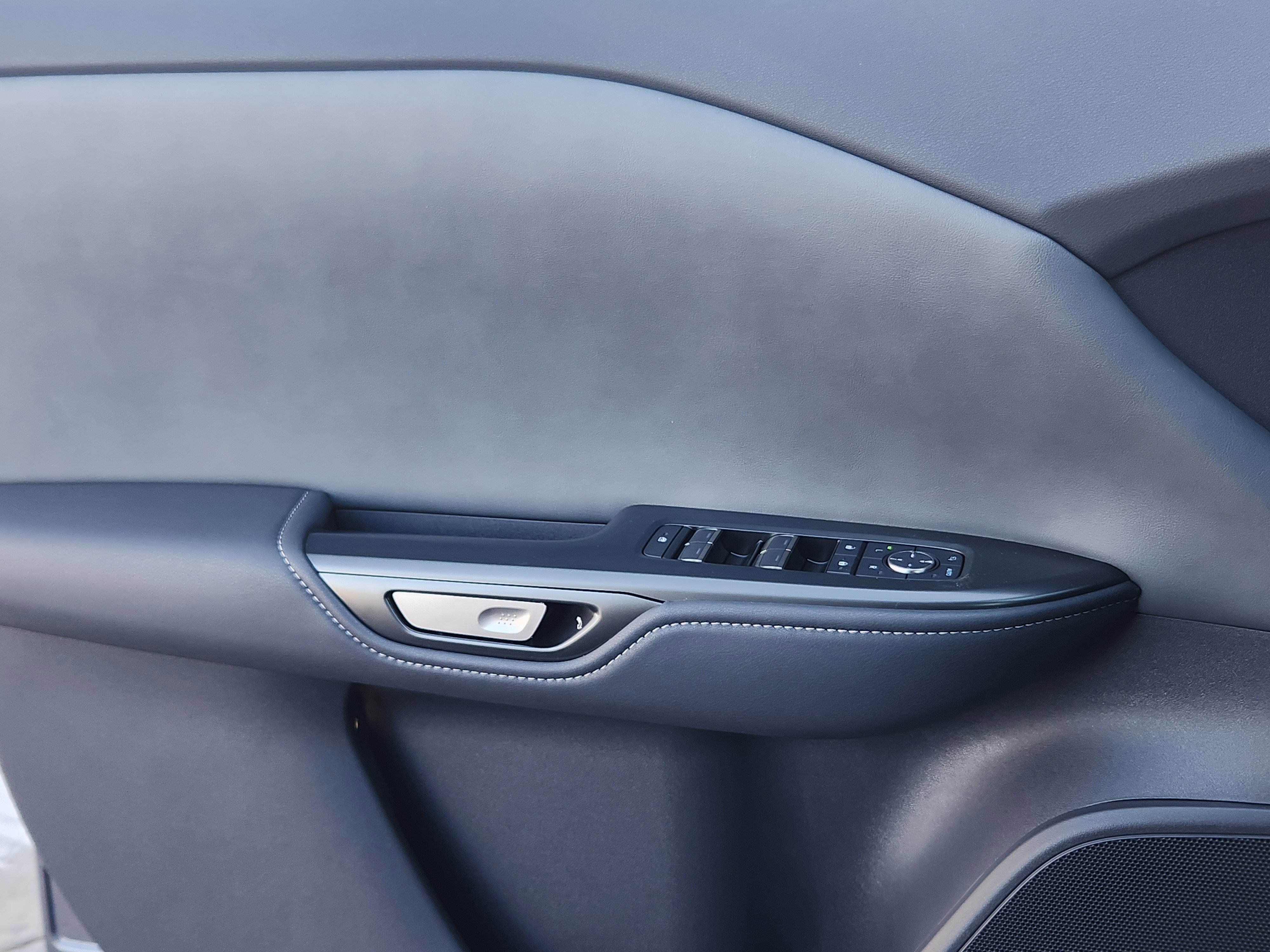 New 2026 Lexus RZ 450e AWD image 15