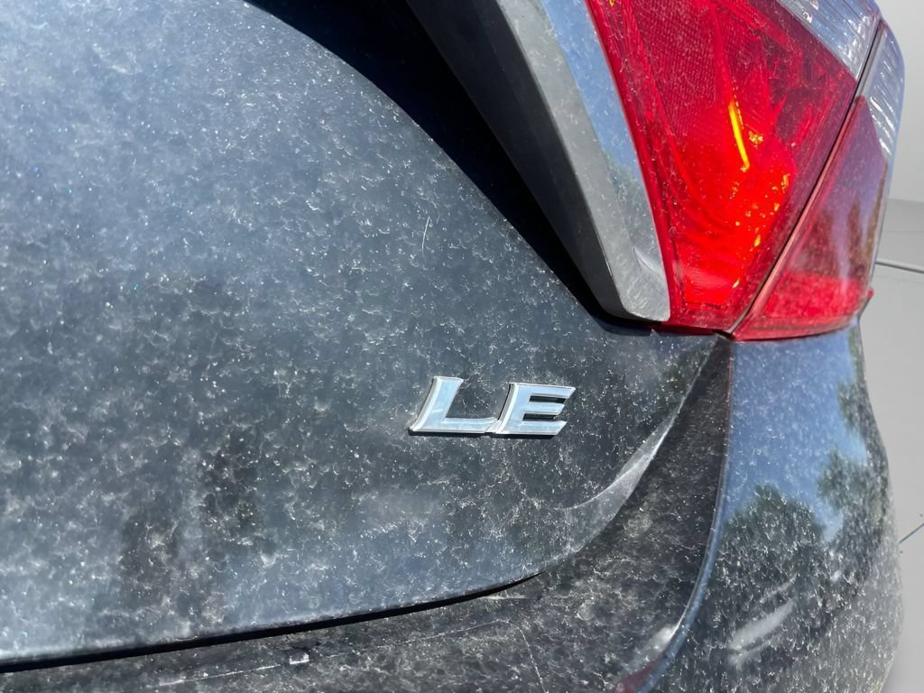 Used 2017 Toyota Camry LE w/ Protection Package (Q2) FWD image 8