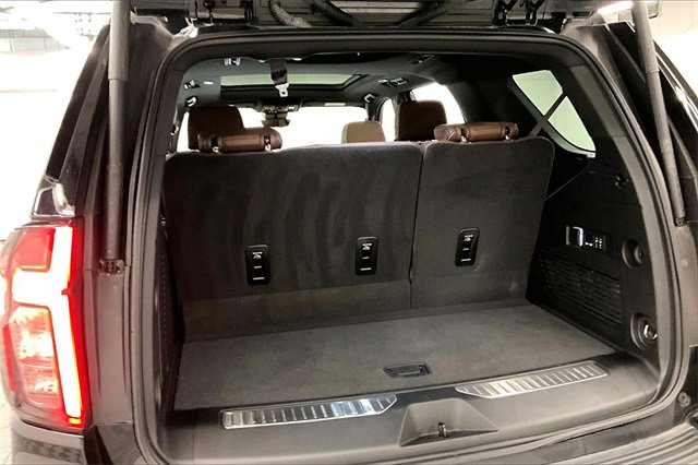 Used 2024 Chevrolet Tahoe High Country image 39
