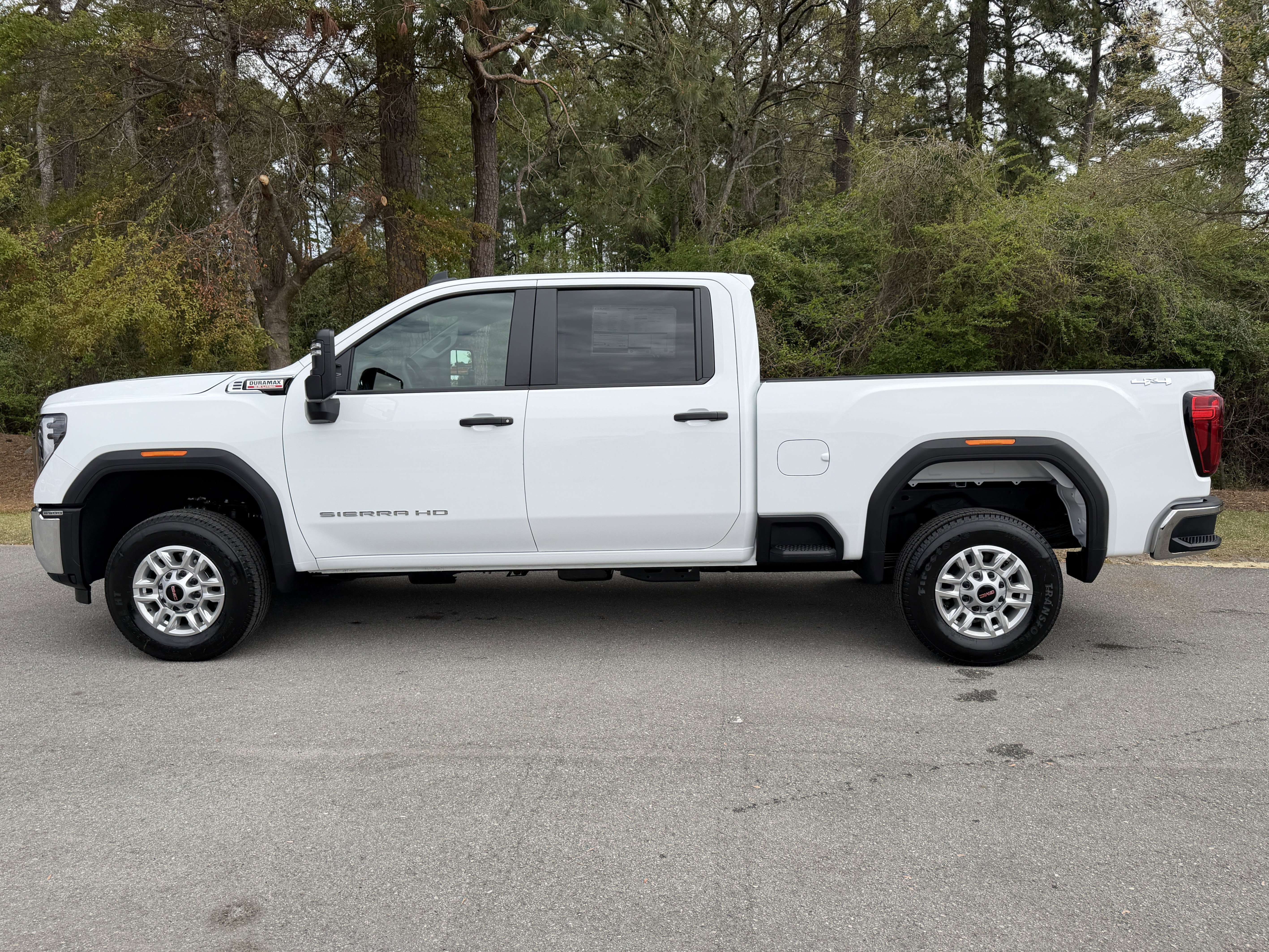 New 2026 GMC Sierra 2500 Pro w/ Convenience Package image 37