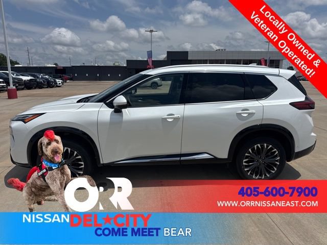 Used 2026 Nissan Rogue Platinum w/ Platinum Premium Package AWD/4WD image 2