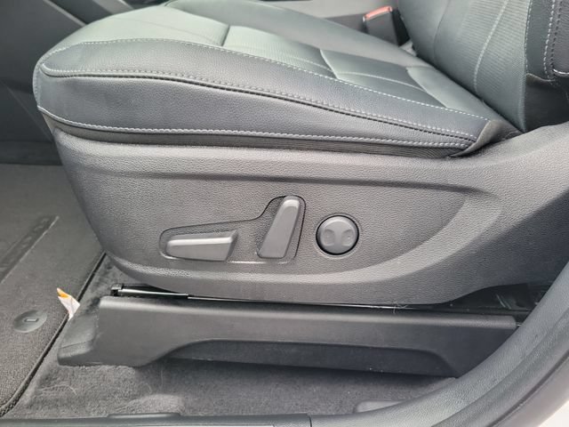 Certified 2022 Kia Telluride EX w/ EX Premium Package FWD image 16