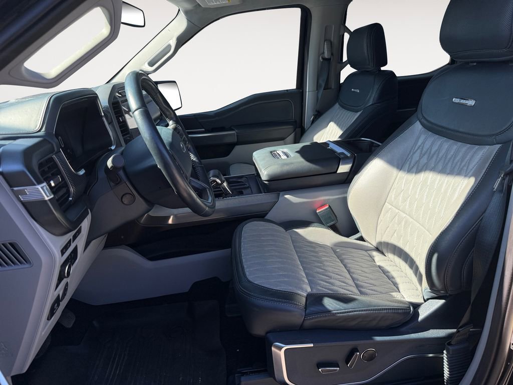 Used 2023 Ford F150 Limited image 9