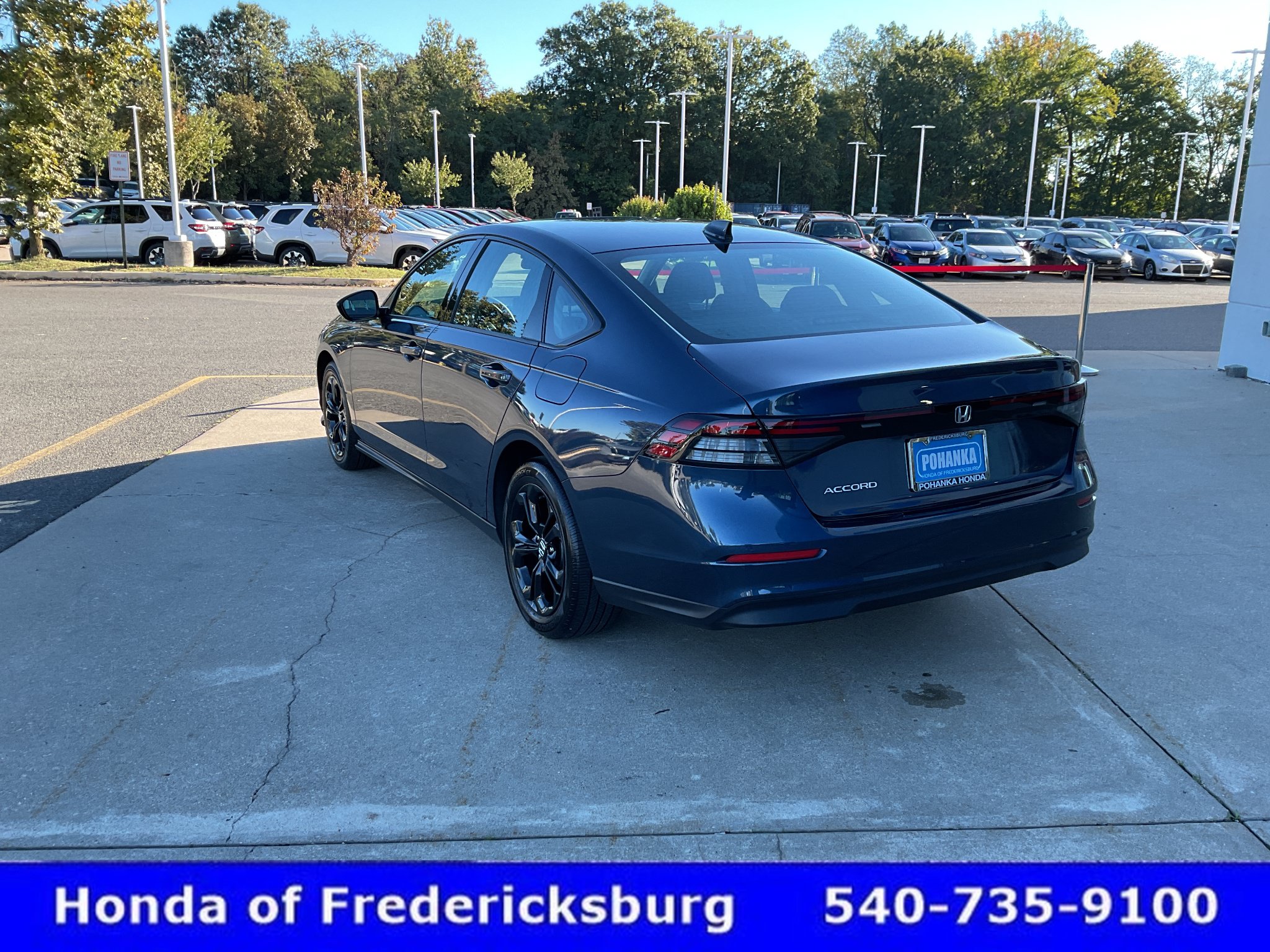 Certified 2025 Honda Accord SE image 4
