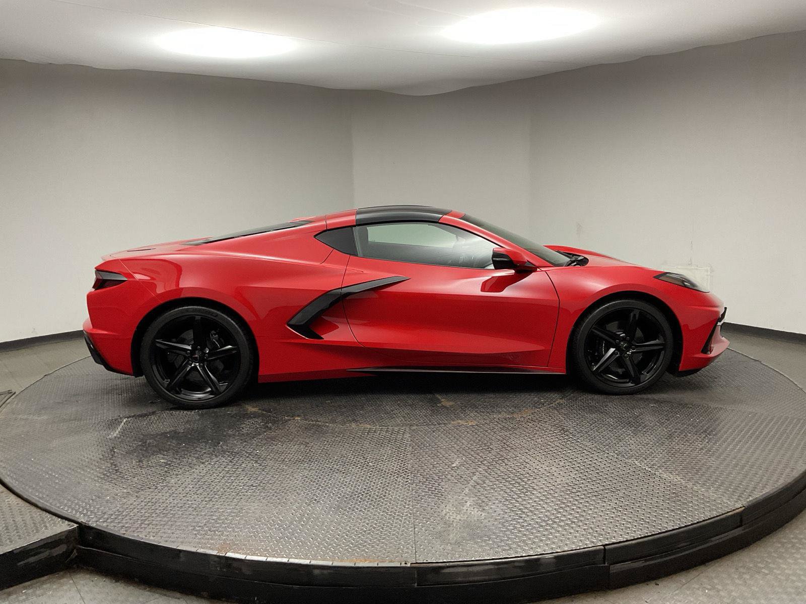 Certified 2026 Chevrolet Corvette Stingray Coupe RWD image 8