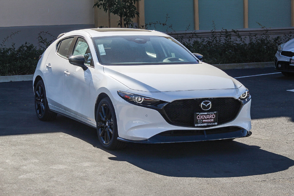 New 2026 MAZDA MAZDA3 Hatchback w/Premium Plus Pkg AWD/4WD image 3