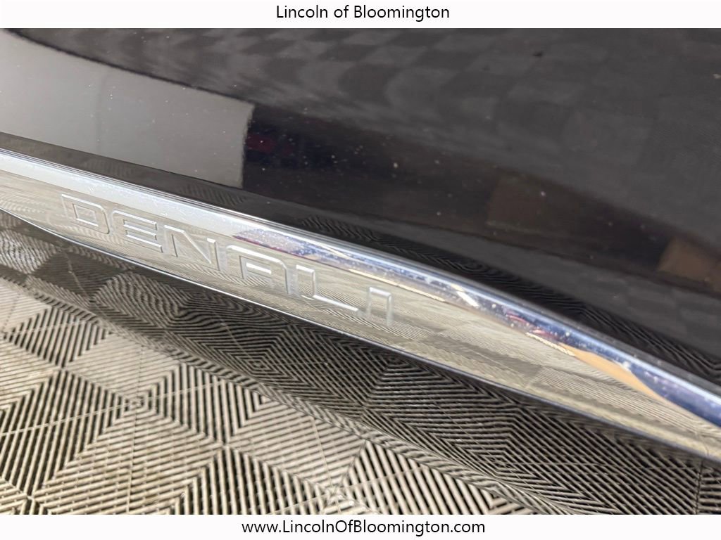 Used 2019 GMC Acadia Denali w/ Technology Package image 14