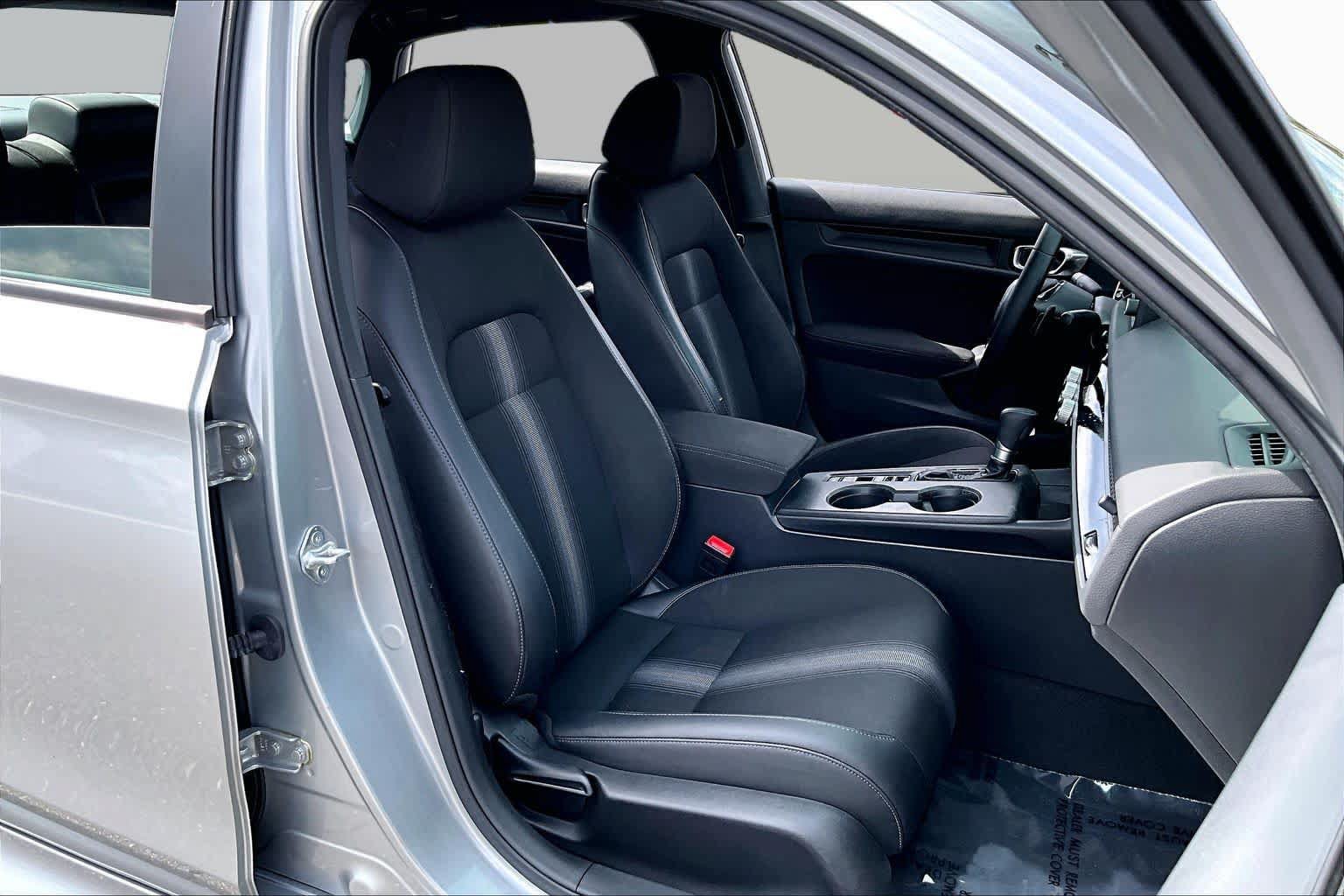 Used 2025 Honda Civic Sport image 9