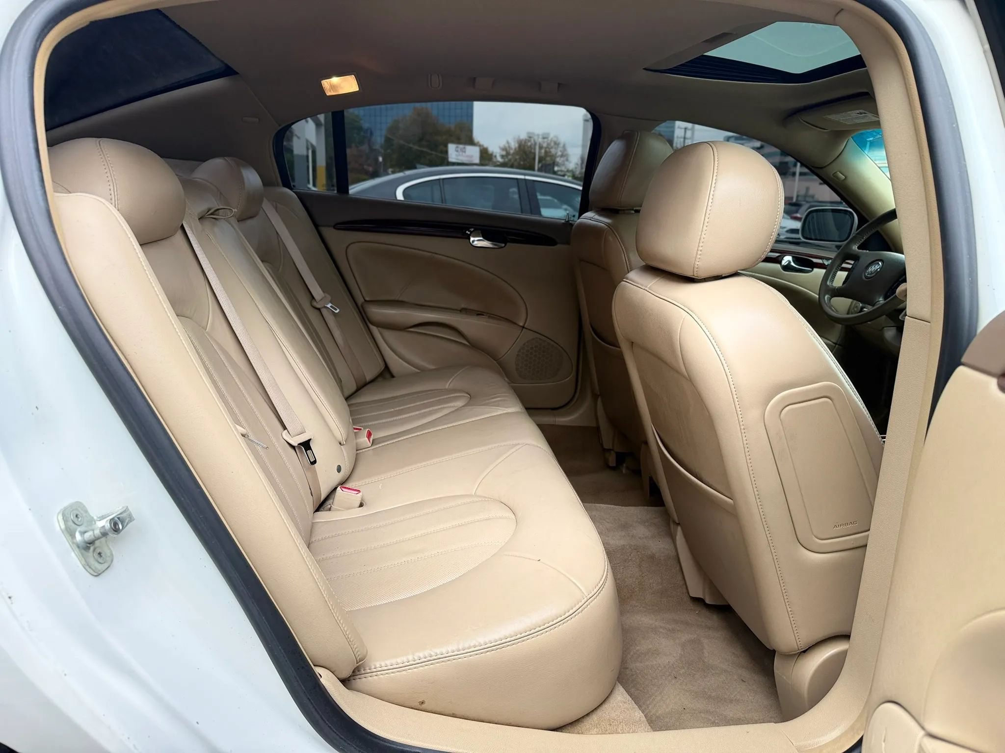 Used 2006 Buick Lucerne CXS w/ Driver Confidence Package FWD image 29