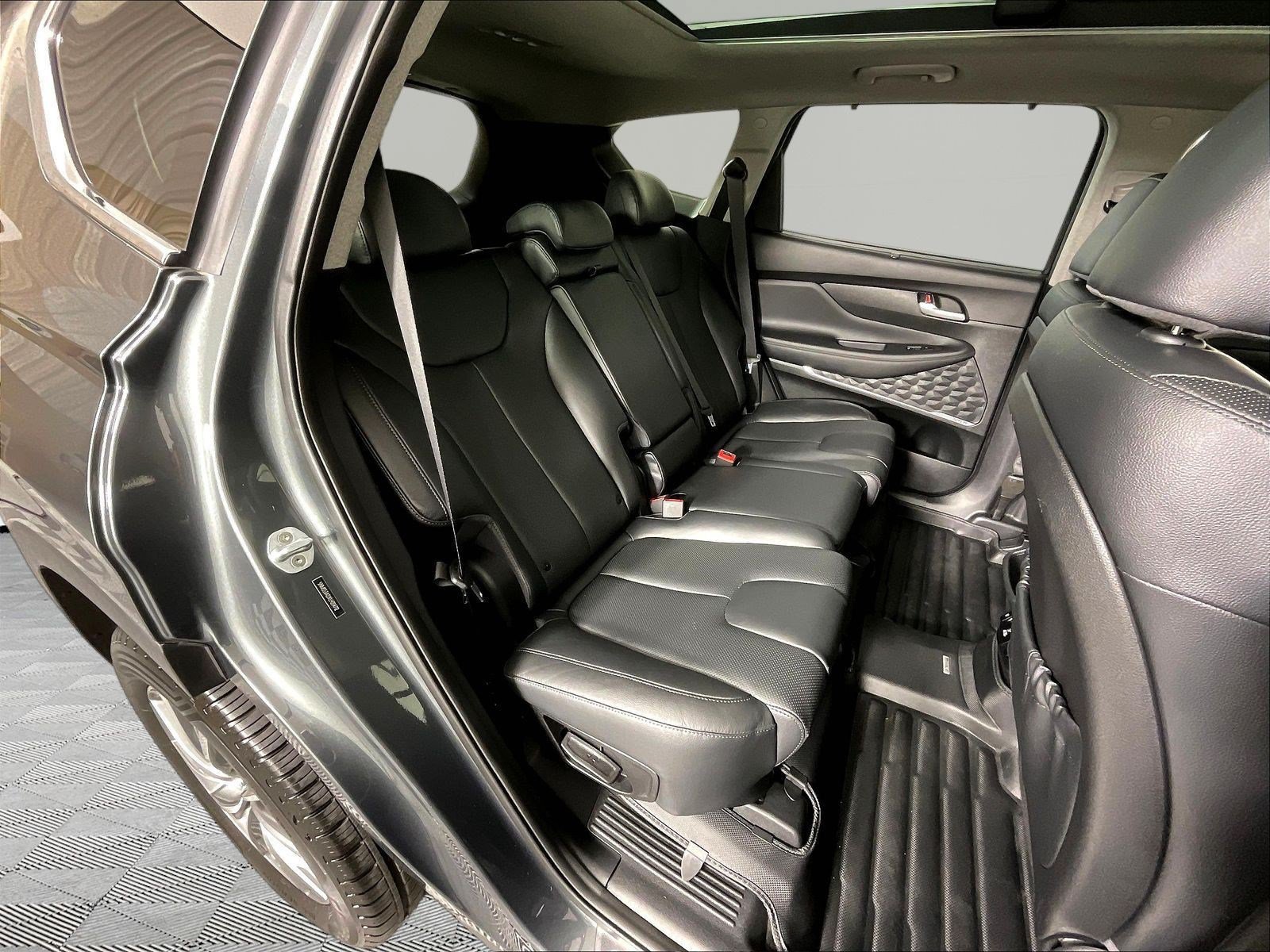 Used 2020 Hyundai Santa Fe Limited FWD image 23