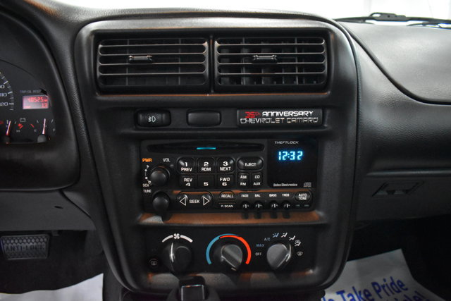 Used 2002 Chevrolet Camaro LT w/ Preferred Equipment Group 1 RWD image 13
