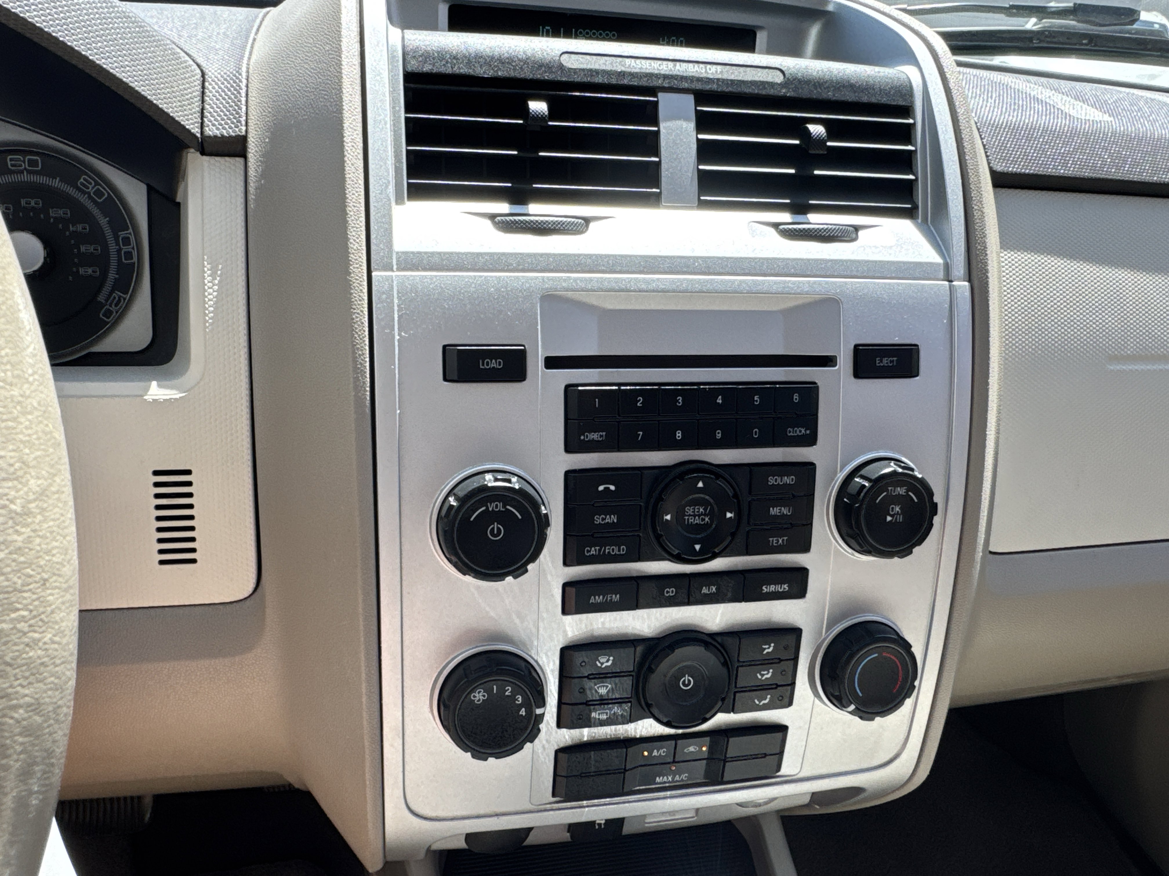 Used 2009 Mercury Mariner Premier image 13