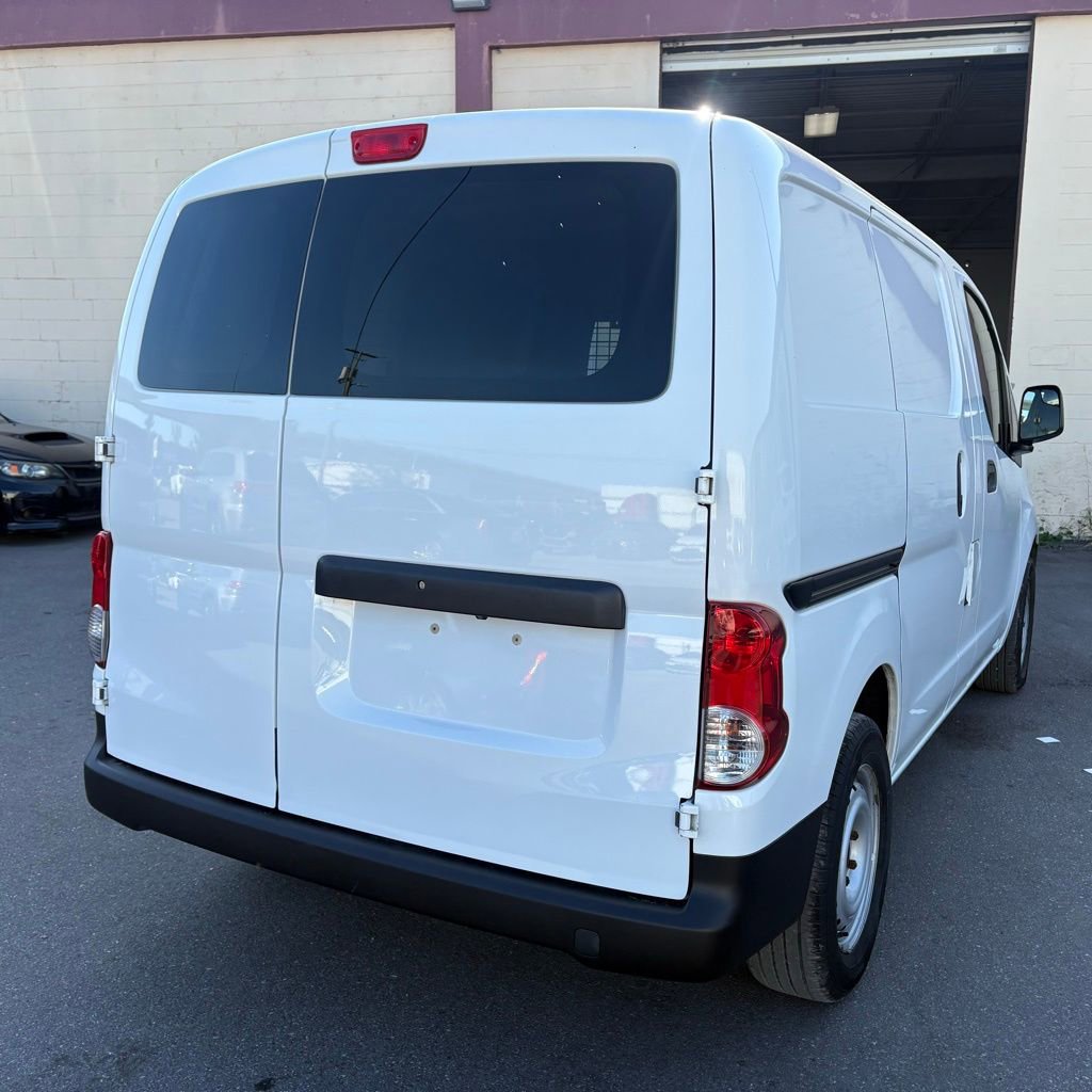 Used 2020 Nissan NV200 S w/ Back Door Glass Package image 3