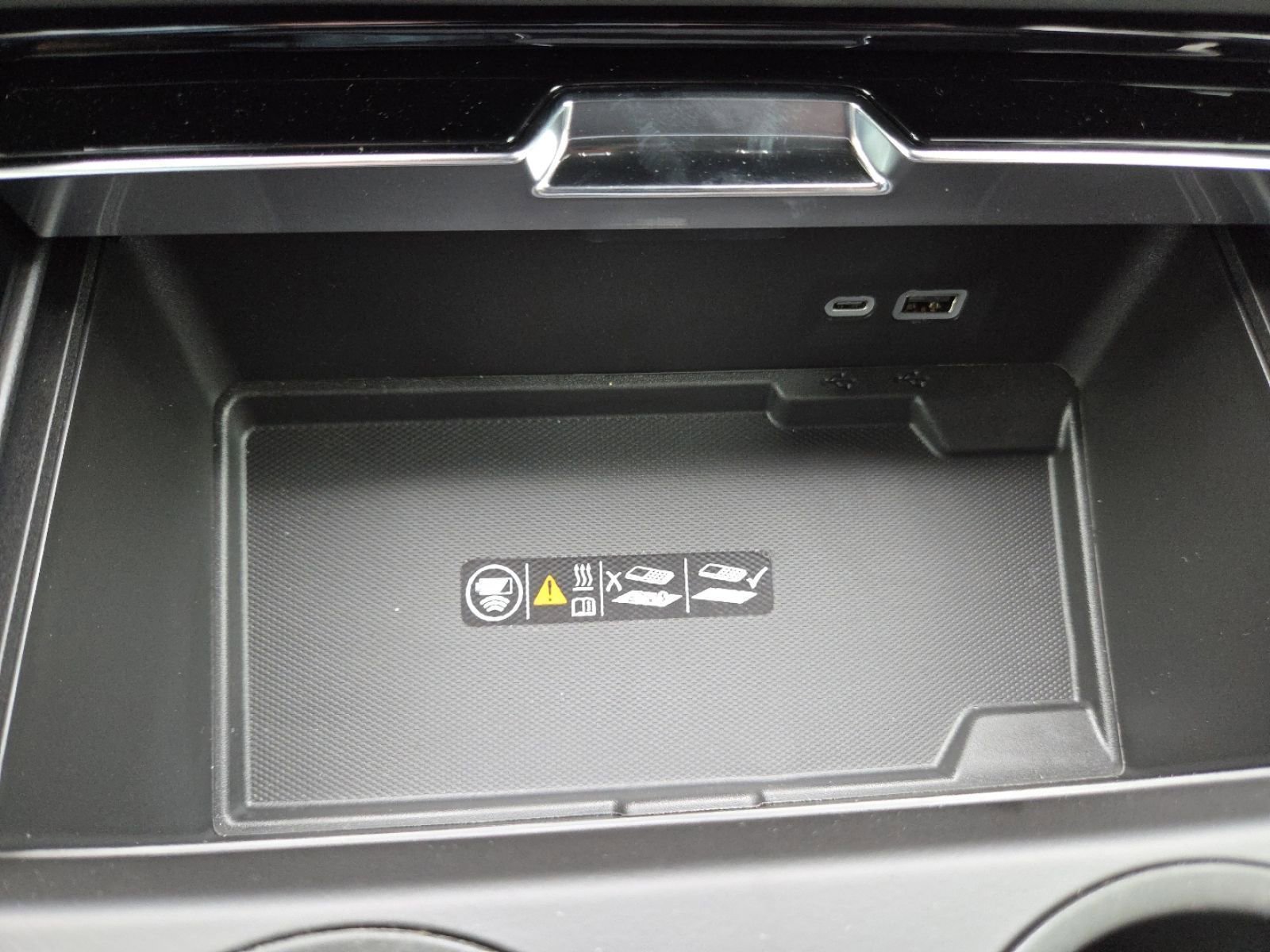 New 2026 GMC Yukon XL AT4 Ultimate image 12