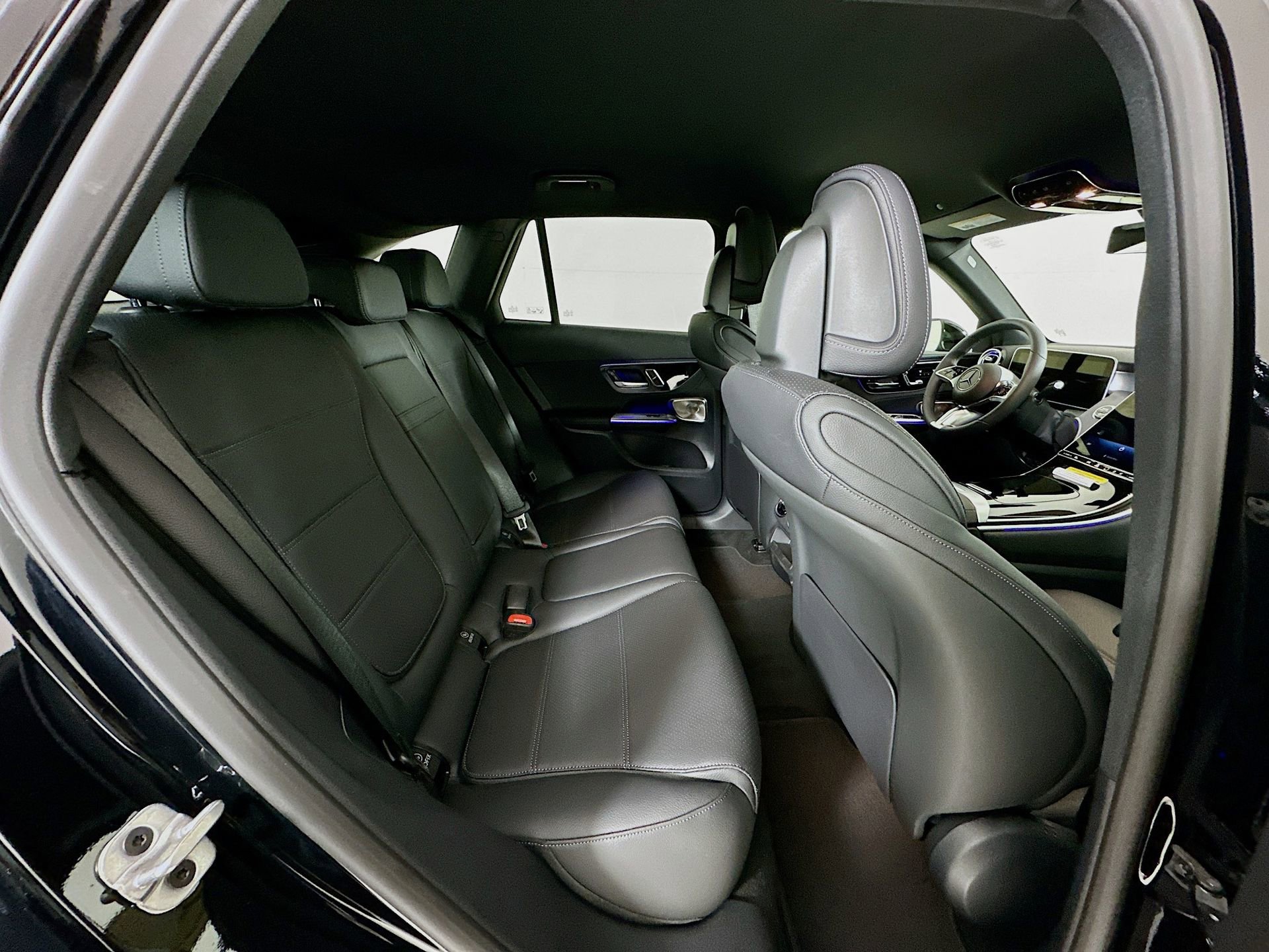 New 2026 Mercedes-Benz GLC 300 image 29